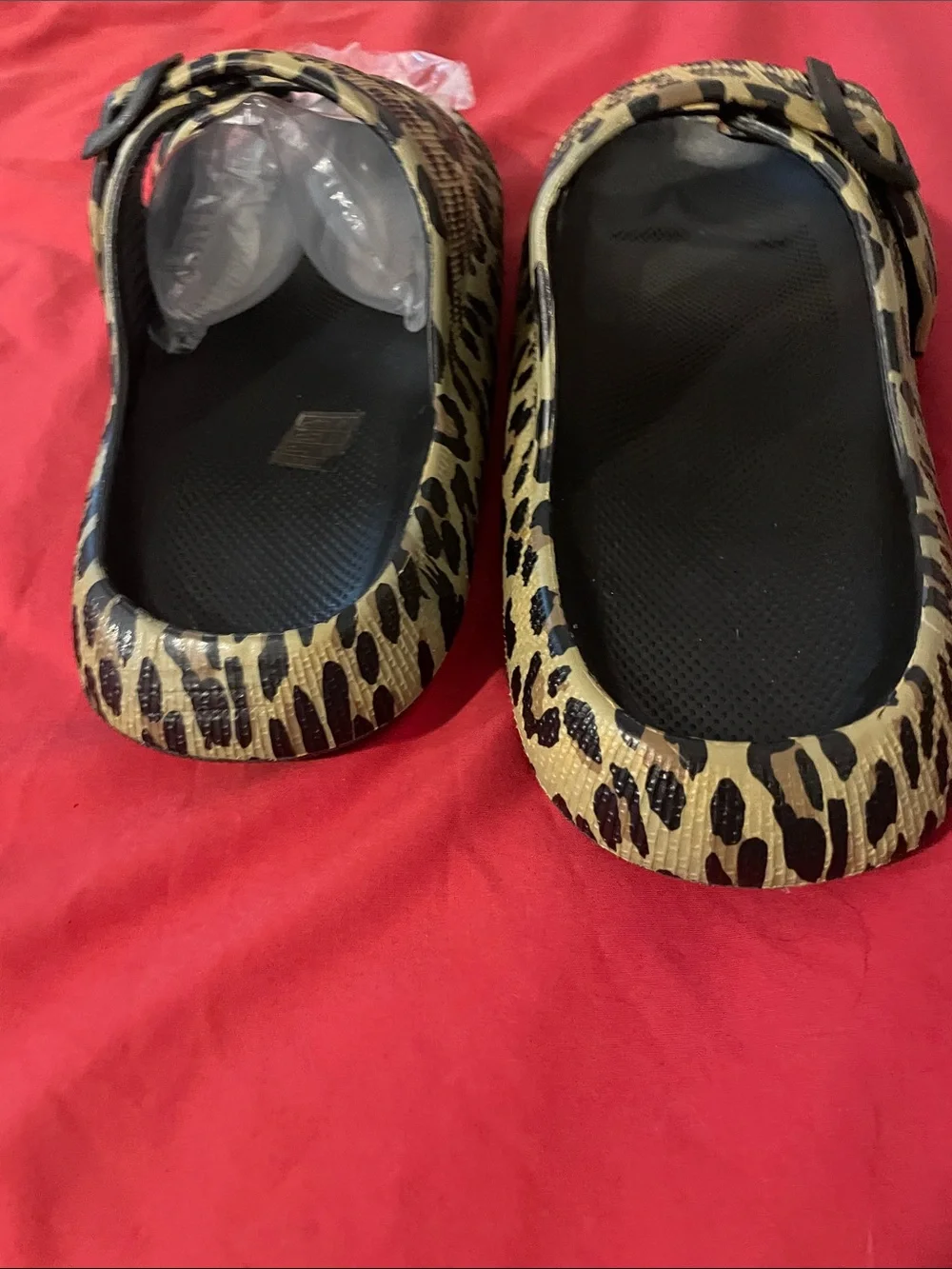 Leopard Print Double-Buckle Slide Sandals for Women in Tan and Black NWOT